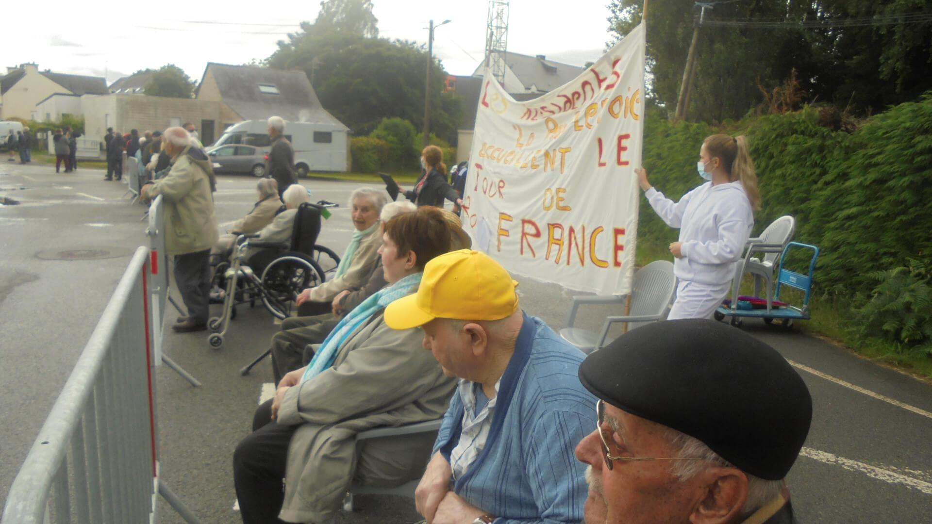 Passage du tour de France - le 28 juin 2021