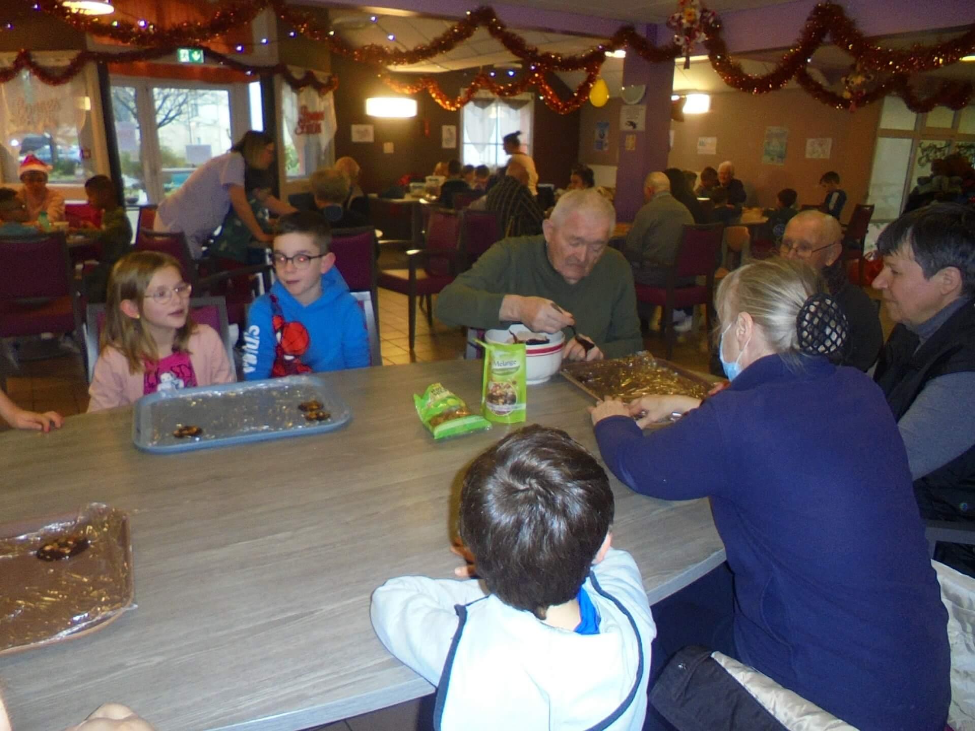 Goûter de Noël avec les enfants de l