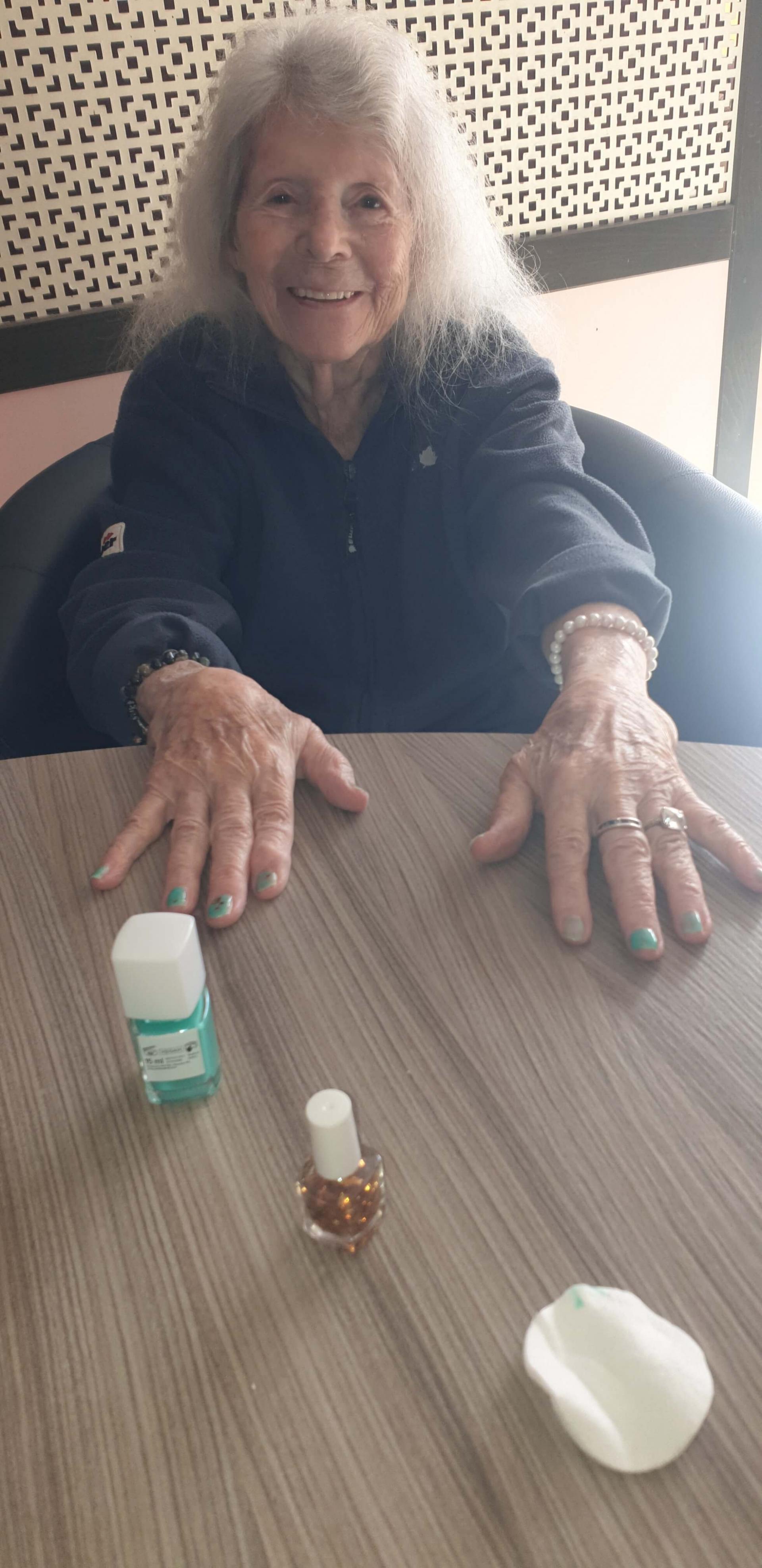 Pose de vernis - le 8 octobre